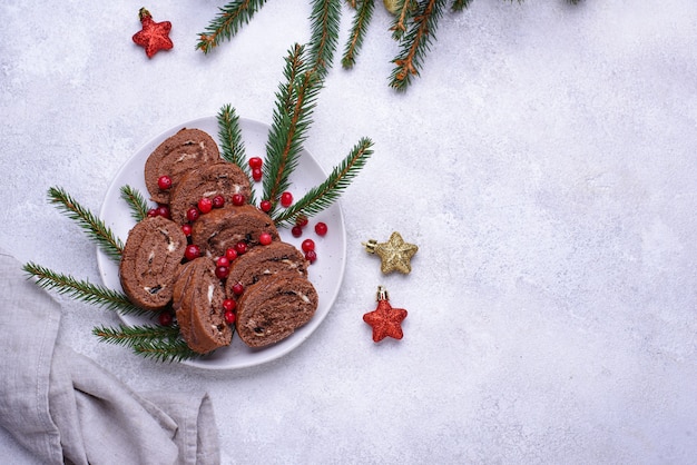 Gâteau de Noël au chocolat et à la crème