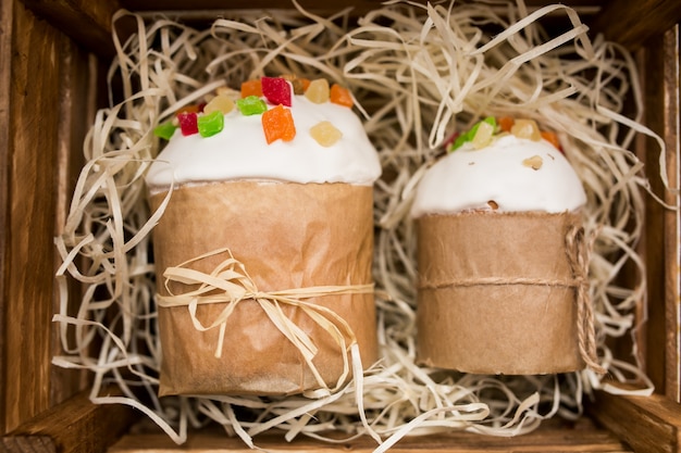 Gâteau de Pâques dans la boîte