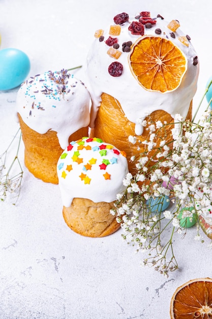 Gâteau de pâques vacances levure pâtisserie sucrée dessert vacances de fête chrétiens orthodoxes pâques