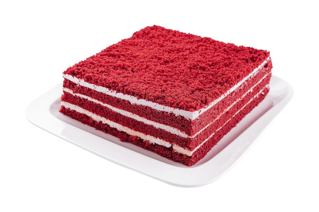 Gâteau de velours rouge sur plaque blanche