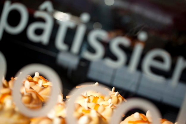 Gâteaux dans une boulangerie française