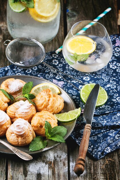 Gâteaux profiteroles à la limonade