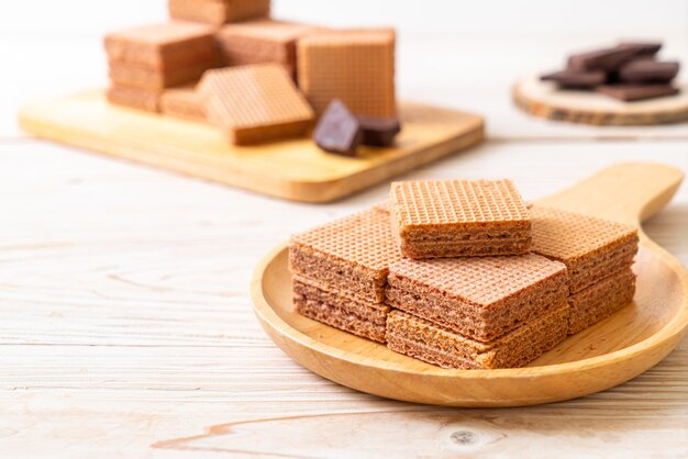 gaufrettes au chocolat avec crème au chocolat