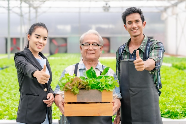 Gens d'affaires agricoles