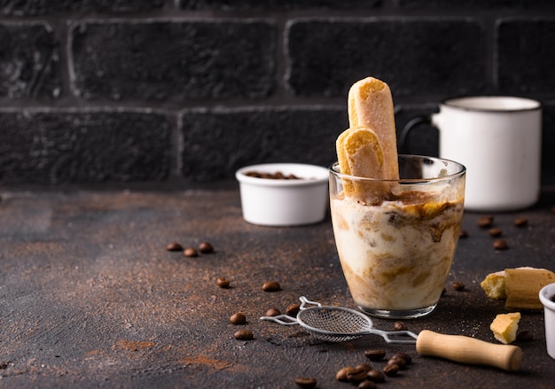 Glace au tiramisu. Dessert italien