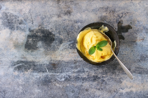 Glace à La Mangue