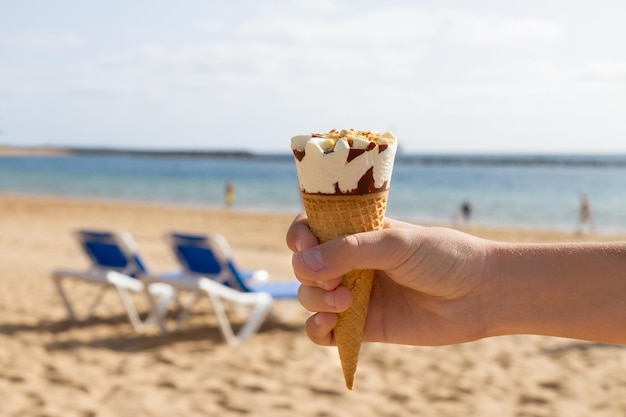 Glace sur la plage