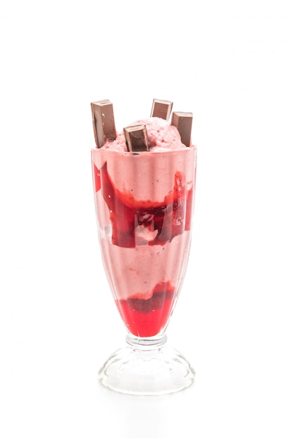 glace sundae à la fraise