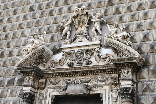 Église Gesu Nuovo à Naples Italie