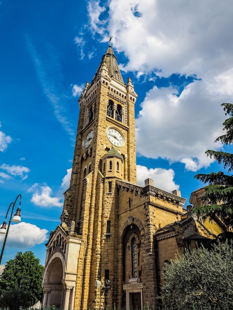 Église HDR Santa Rita da Cascia à Turin