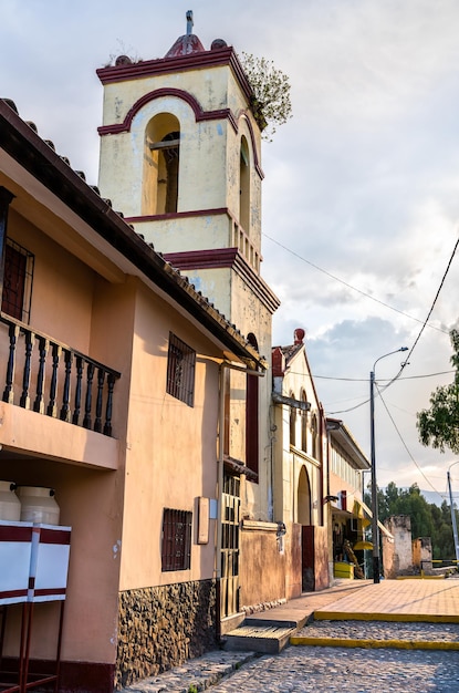 Église de huancan près de wariwillka au pérou