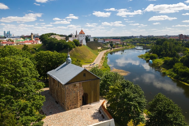 Église Kolozhskaya du XIIe siècle dans la ville de Grodno