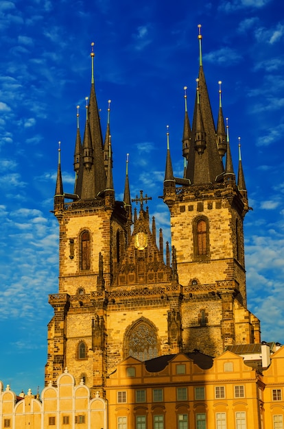 Église Notre-Dame avant Tyn dans la ville de Prague, fond européen de voyage