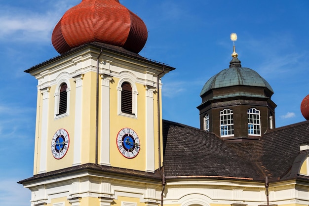 Église Notre-Dame du Bon Conseil à Dobra Voda République tchèque journée d'été ensoleillée