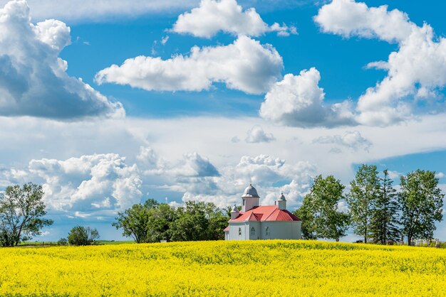 Église orthodoxe russe de la Sainte Trinité à Kayville SK Canada