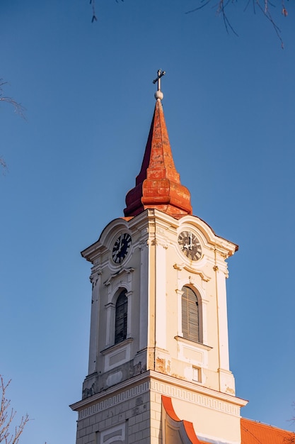 Église orthodoxe serbe dans le centre historique de la ville