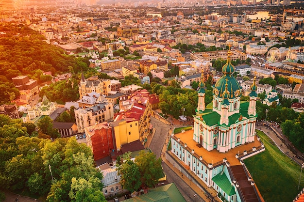 Église Saint-André à Kyiv