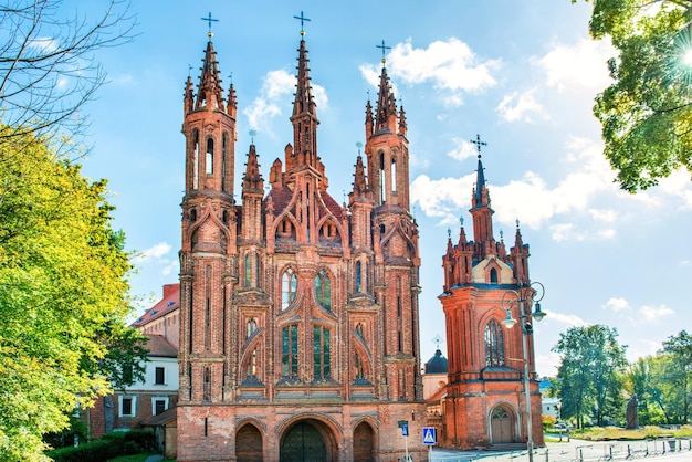 Église Sainte-Anne de Vilnius