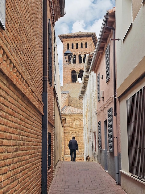 Église de San Tirso dans la province de Sahagún de León