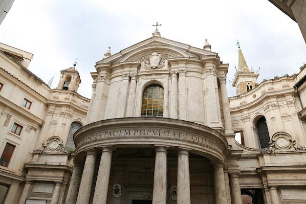 Église Santa Maria della Pace à Rome Italie