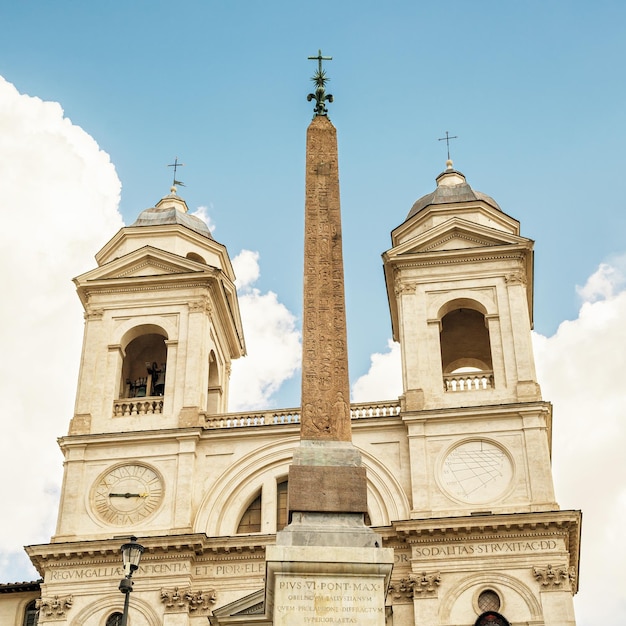 Église Santissima Trinita dei Monti à Rome