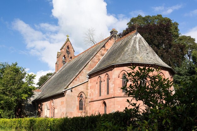 Église St Hilary Erbistock par River Dee