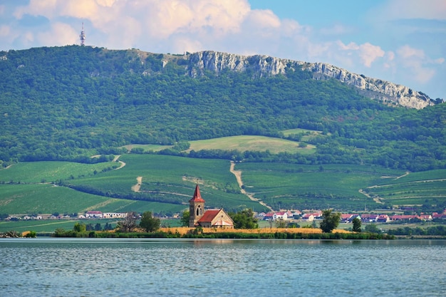 Église de St Linhart Pasohlavky Moravie du Sud région viticole de Palava en République tchèque