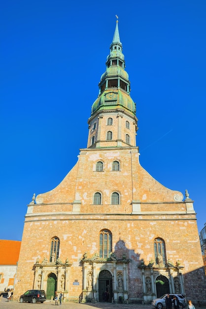 Église de St Peter St Peter's Church Petrikirche est l'un des symboles et l'un des principaux sites touristiques de la ville de Riga Lettonie