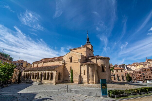 Église de style roman San Millan Ségovie