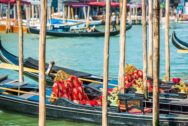 Gondoles du Grand Canal de Venise
