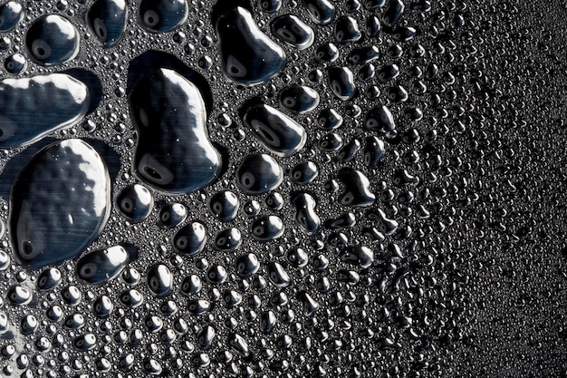 Gouttelettes d'eau sur métal une belle texture inhabituelle