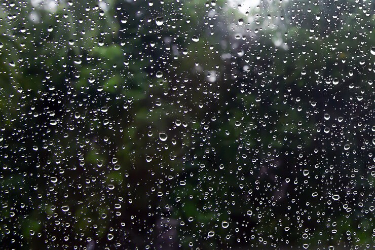Photo gouttelettes d'eau sur le verre.