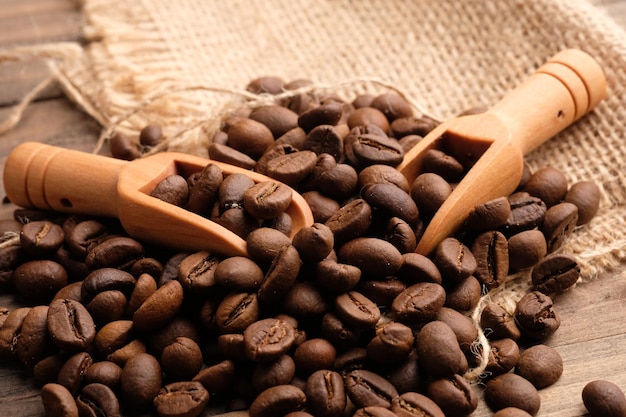 Le Grain De Café Est Une Graine De La Plante Coffea Et La Source