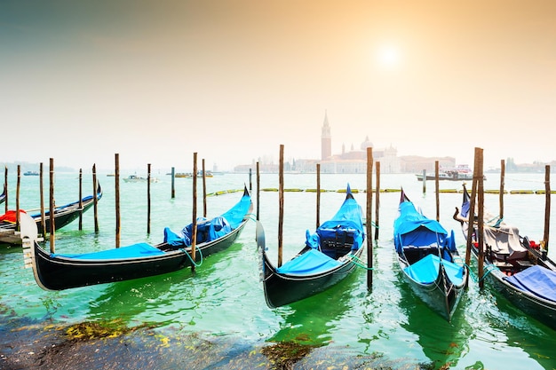 Grand Canal et gondoles à Venise, Italie