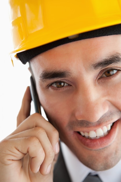 Grand plan, de, sourire, architecte, écoute, client, téléphone