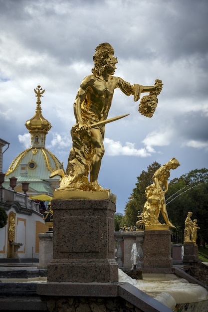 La Grande Cascade de Peterhof, Saint Petersberg, Russie