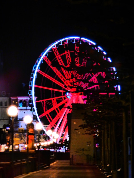 Photo la grande roue la nuit