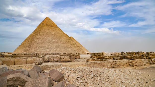 Les grandes pyramides de la vallée de Gizeh et du sphinx, Le Caire, Egypte