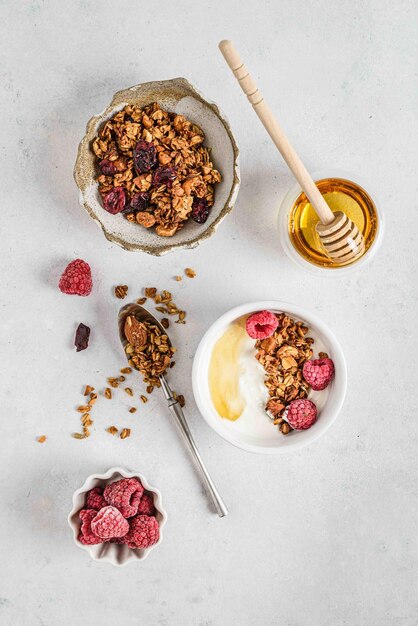 granola au yaourt et au miel