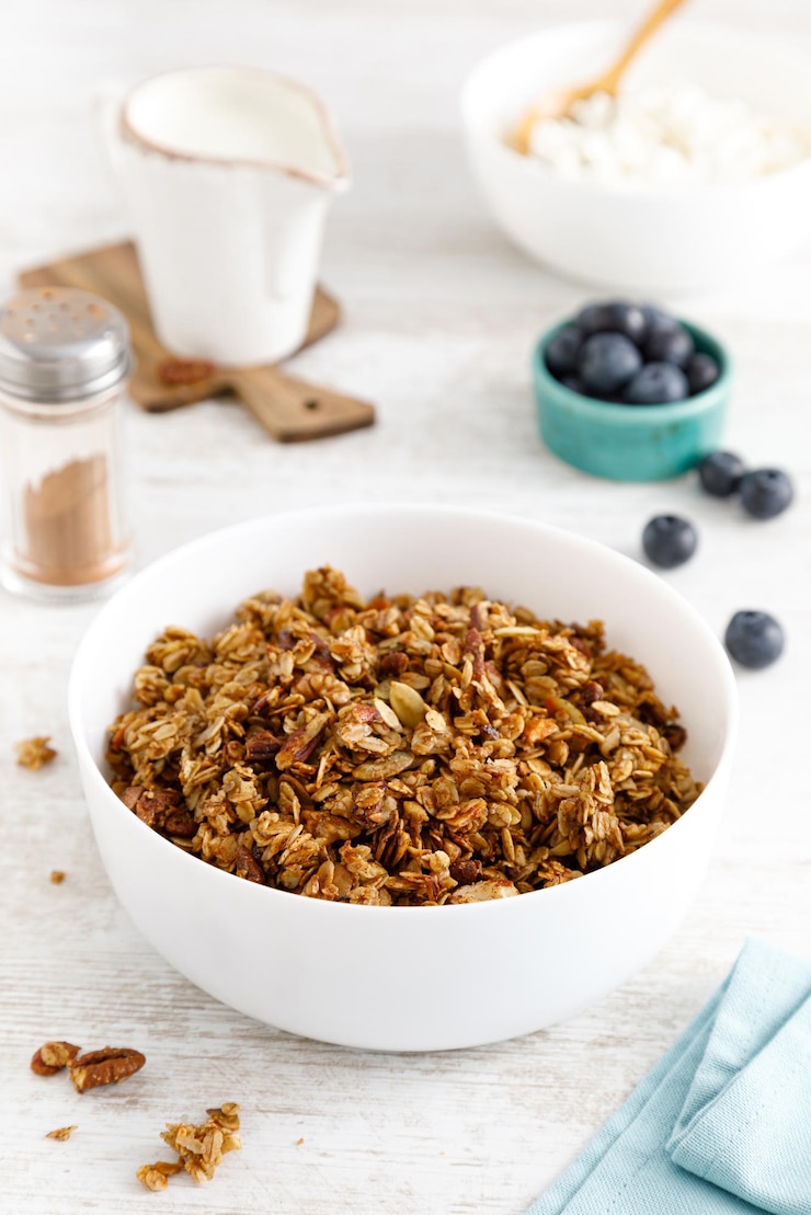 Photo granola aux noix et graines