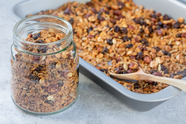 Granola cuit à la maison. Régime équilibré