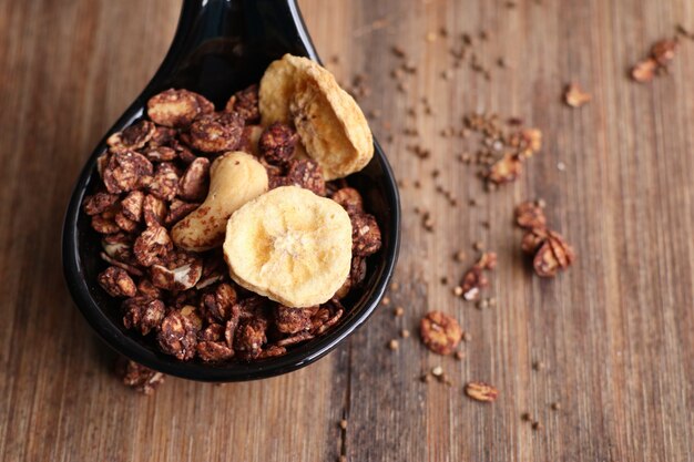 granola sain avec du lait