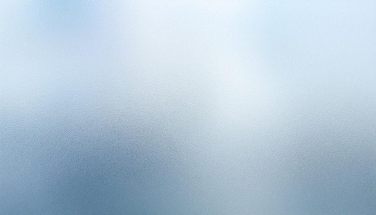 Photo un gros plan d'un ciel bleu avec des nuages