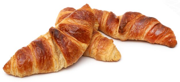 Gros plan d'un croissant savoureux