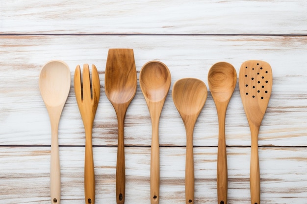 un gros plan d'une cuillère en bois et d'un spa