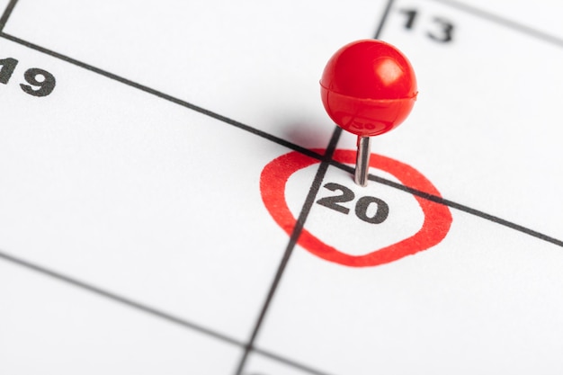 Gros plan des dates sur la page du calendrier