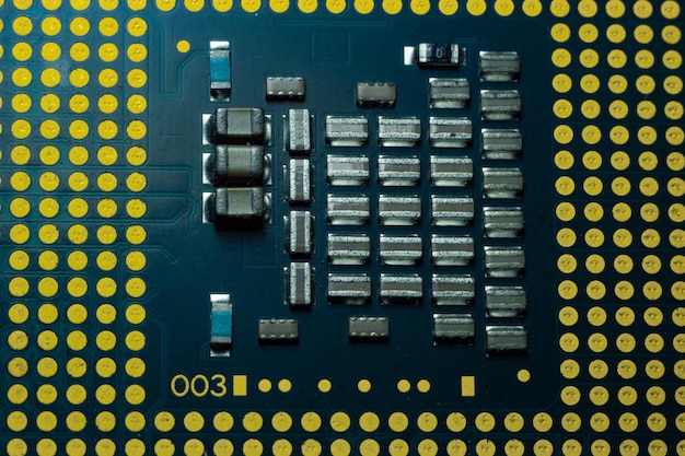 Photo gros plan sur les détails du processeur de l'ordinateur