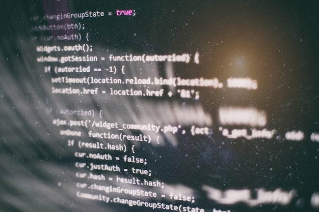 Photo gros plan sur le développement de technologies de programmation et de codage. développeur travaillant sur des codes de sites web au bureau.