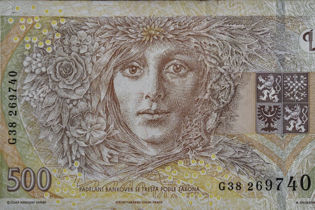 Photo gros plan du billet de cinq cents couronnes tchèques