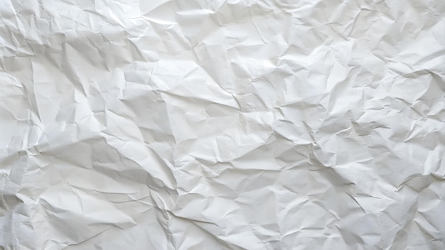 un gros plan d'une feuille blanche avec un petit carré de papier